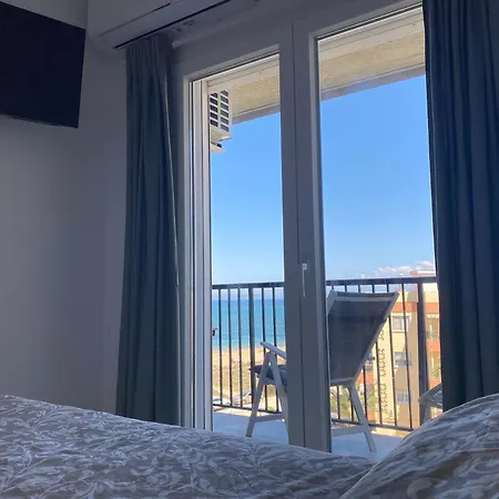 Piso Nuevo Primera Linea A Pie De Playa Denia