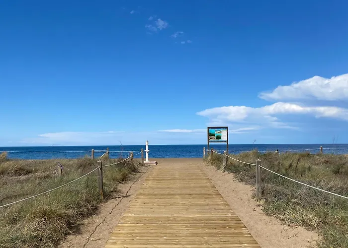 Piso Nuevo Primera Línea A Pie De Playa Apartamento